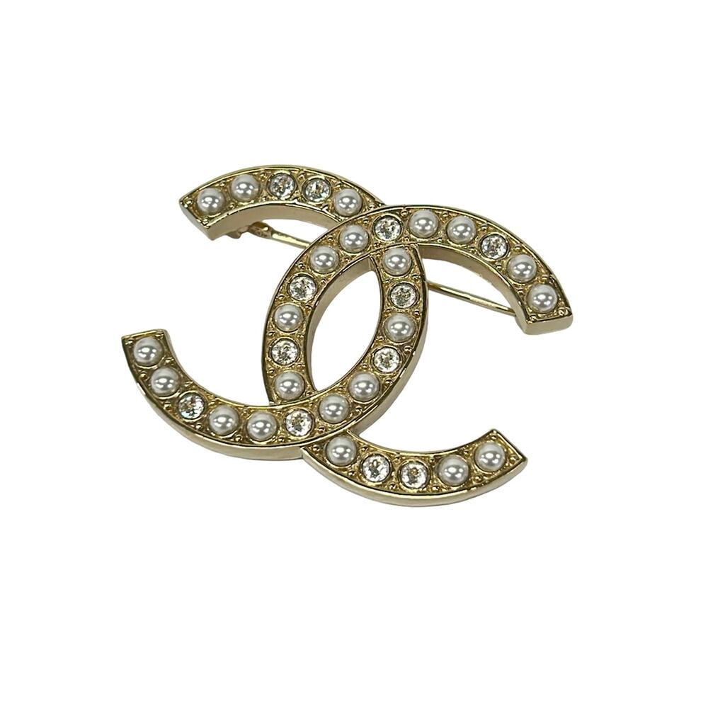 Chanel Brooch White Gold Faux Pearl Rhinestones Hardware